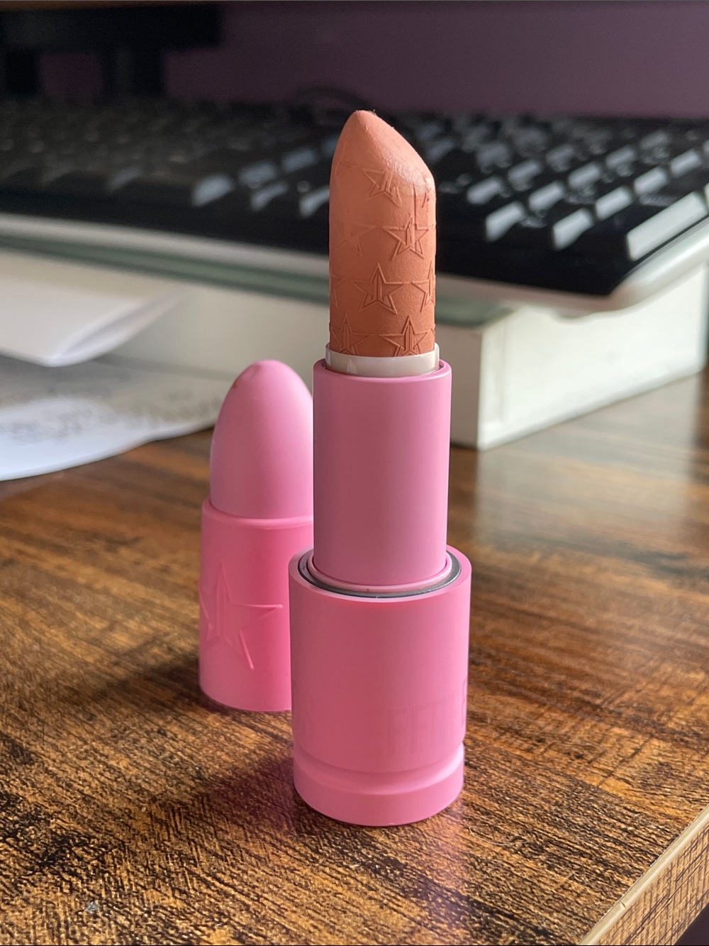 Jeffree Star Lipstick